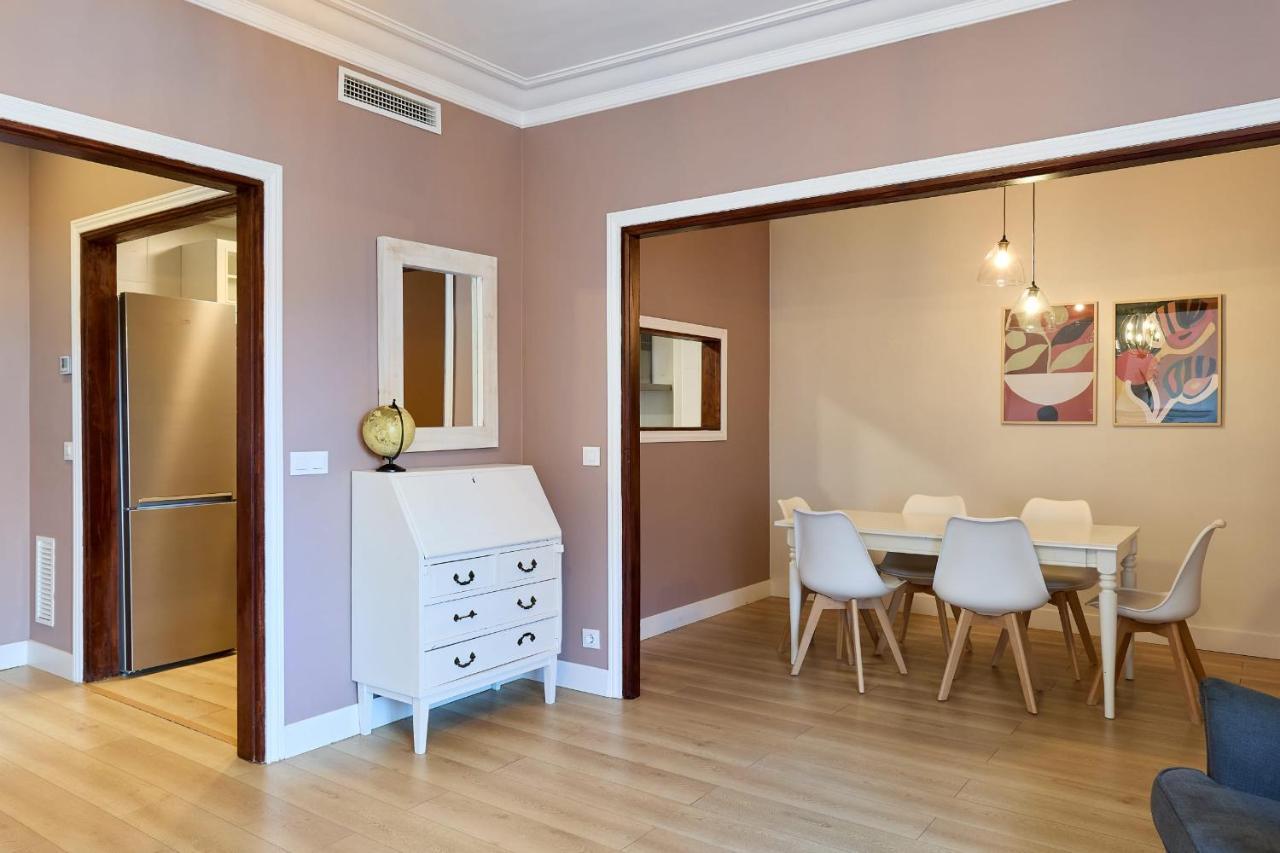 Casa Cosi - Casanova 6 Appartement Barcelona Buitenkant foto