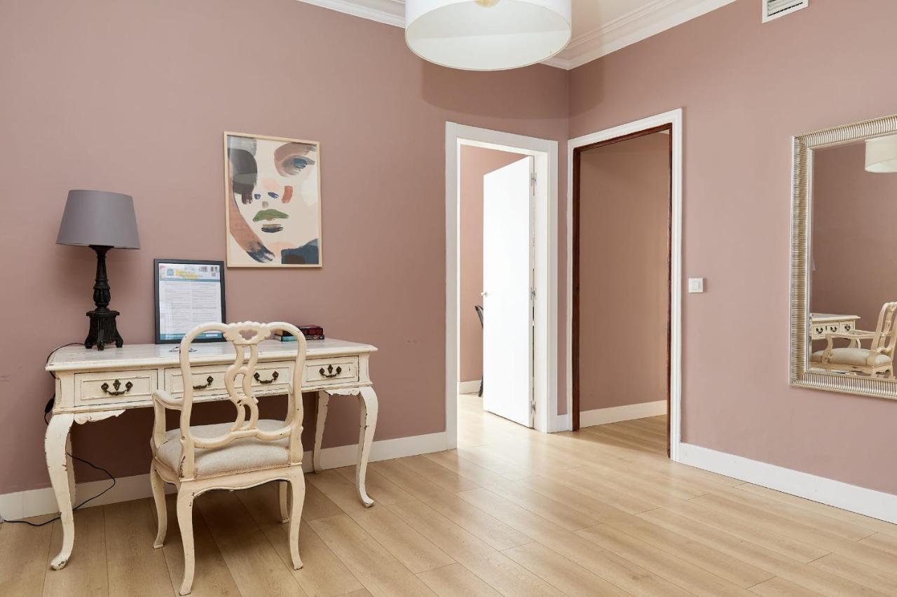Casa Cosi - Casanova 6 Appartement Barcelona Buitenkant foto